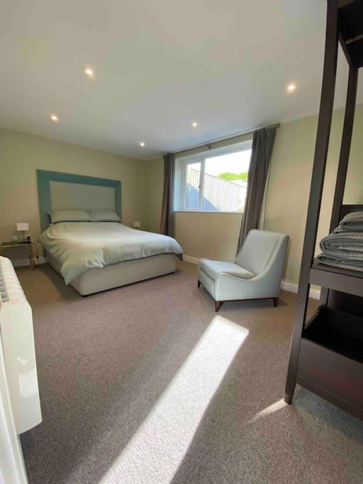 Larks Leaze Lodge, Steeple Ashton, Wiltshire Троубридж Экстерьер фото